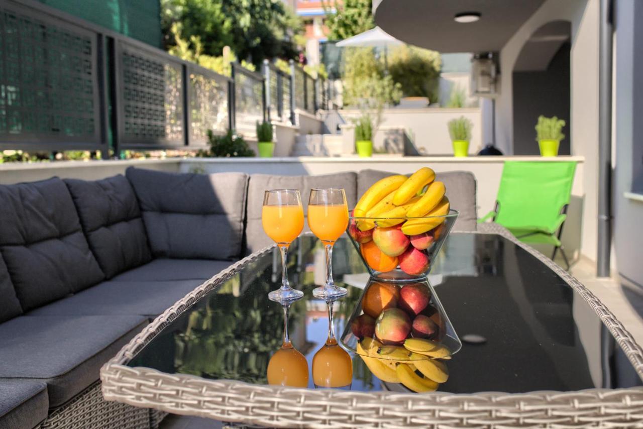Beach Apartment With Large Terrace 50M From The Beach ปิเยชชานา อูวาลา ภายนอก รูปภาพ